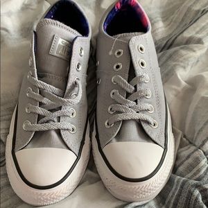 Grey converse all stars